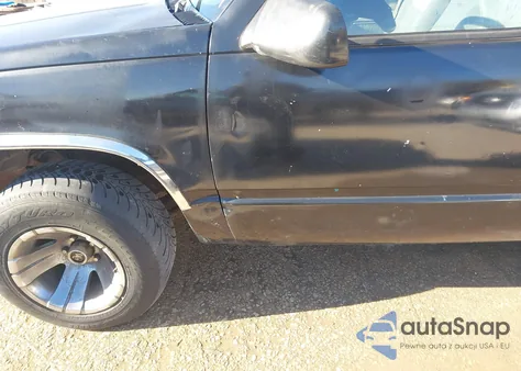 1993 Chevrolet Gmt-400 C1500 from USA, damaged, VIN 2GCEC19K7P1163847